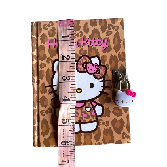 Hello Kitty Journal with lock & Key leopard print - Picture 6 of 6